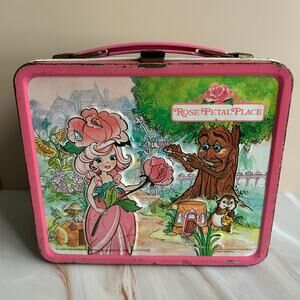 Vintage 1983 “Rose Petal lace” metal lunchbox, Alladin Industries